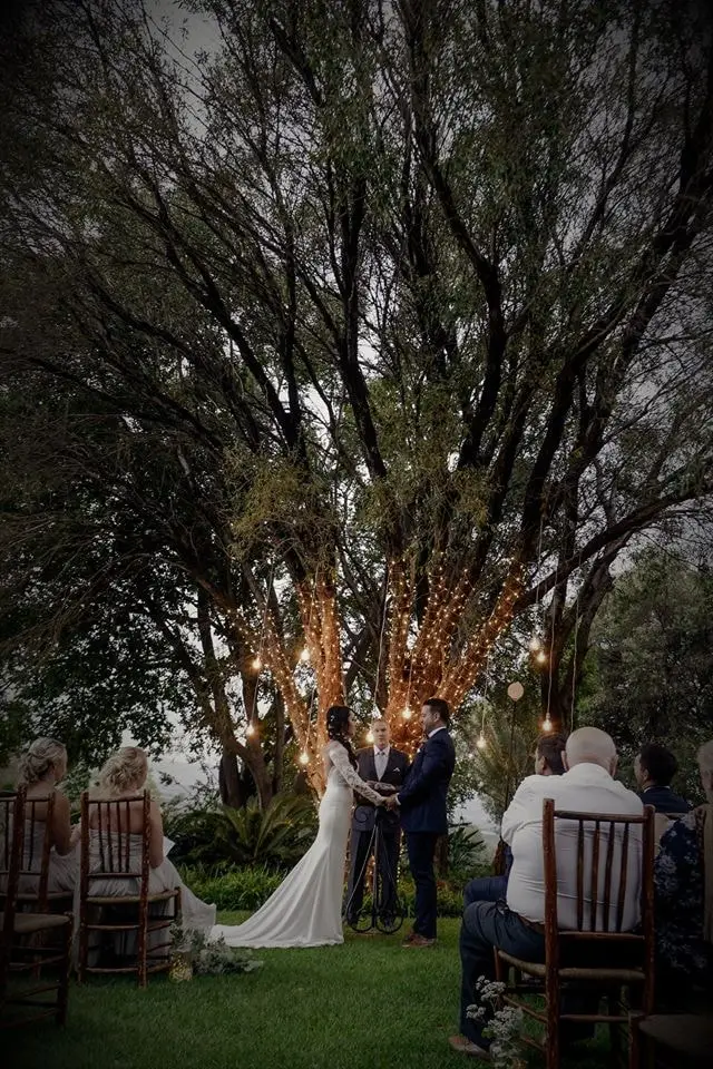 A wedding at Leopard Lodge, photograph 4